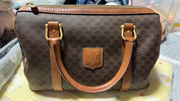 セリーヌ  （ブランドバッグ）の商品画像 - 査定依頼日：2026年1月10日 - 最高査定価格：35,000円