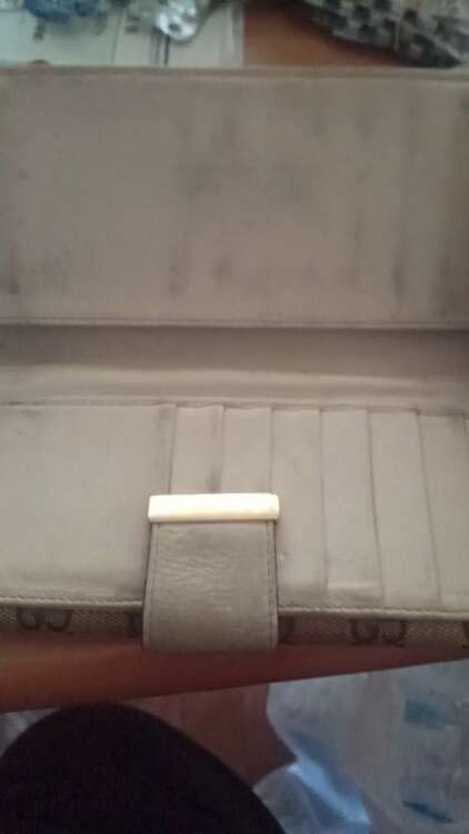 グッチ長財布（ブランド財布・小物）の商品画像 - 査定依頼日：2024年10月6日