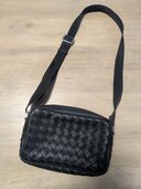 ショルダーバックイントレチャートP02584034X（ブランドバッグ）の商品画像 - 査定依頼日：2026年2月11日 - 最高査定価格：70,000円