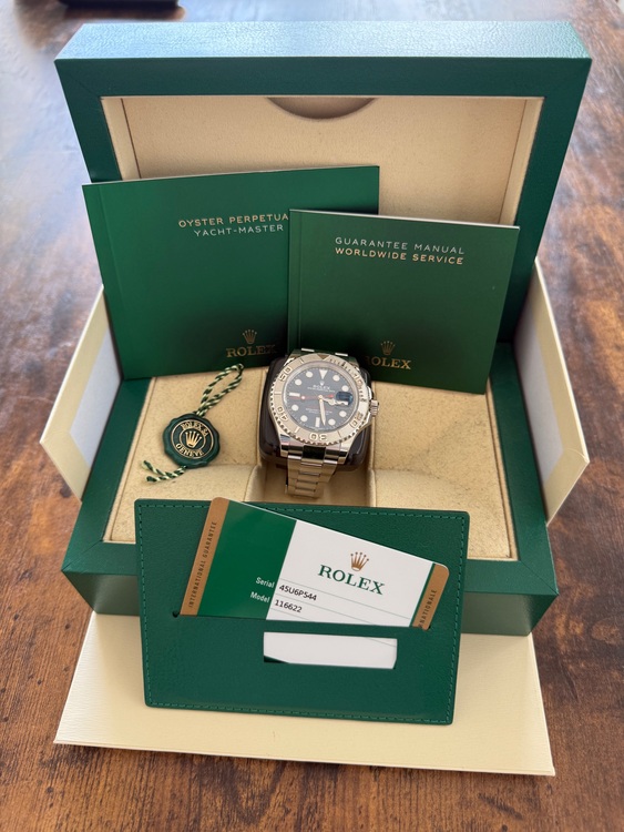 ヨットマスター（高級時計）の商品画像 - 査定依頼日：2025年9月12日 - 最高査定価格：1,710,000円