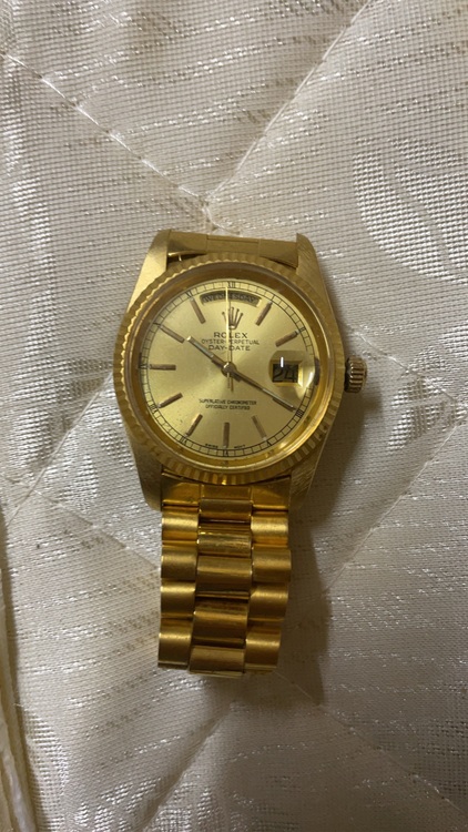 ロレックス デイデイト （高級時計）の商品画像 - 査定依頼日：2025年11月15日 - 最高査定価格：2,500,000円
