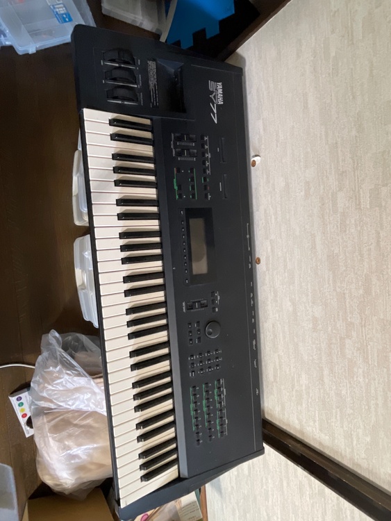 sy77（ピアノ・楽器・PA機材）の商品画像 - 査定依頼日：2026年4月14日 - 最高査定価格：5,000円