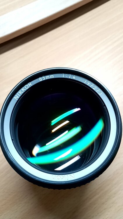 ais 85mm f1.4（カメラ）の商品画像 - 査定依頼日：2026年4月4日 - 最高査定価格：42,000円