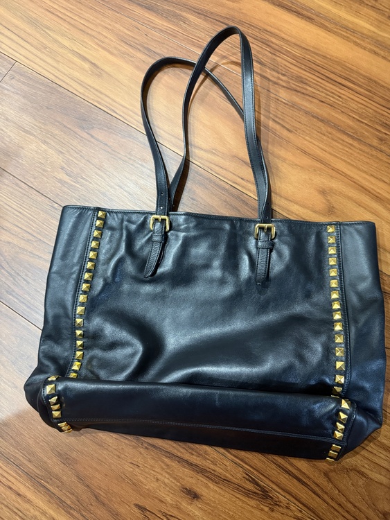 トートバッグ（ブランドバッグ）の商品画像 - 査定依頼日：2026年1月4日 - 最高査定価格：18,000円