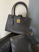 フェラガモ  （ブランドバッグ）の商品画像 - 査定依頼日：2025年2月6日 - 最高査定価格：25,000円