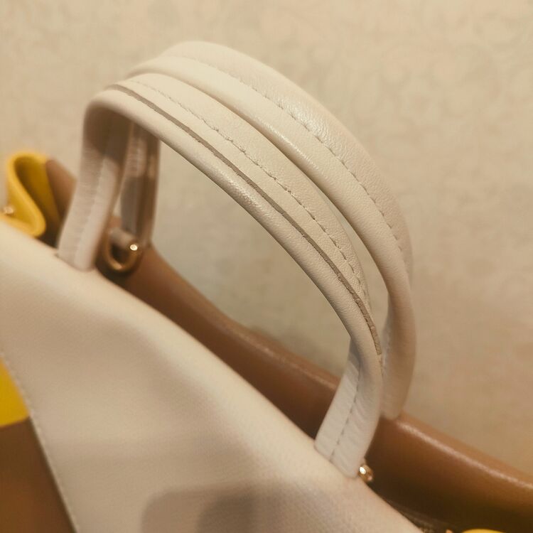 その他 フルラ （ブランドバッグ）の商品画像 - 査定依頼日：2025年6月13日 - 最高査定価格：100,000円