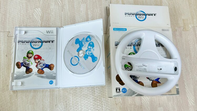 Nintendo Wii本体とコントローラーとソフト６本（ゲーム機本体・ゲームソフト）の商品画像 - 査定依頼日：2025年3月30日 - 最高査定価格：3,500円