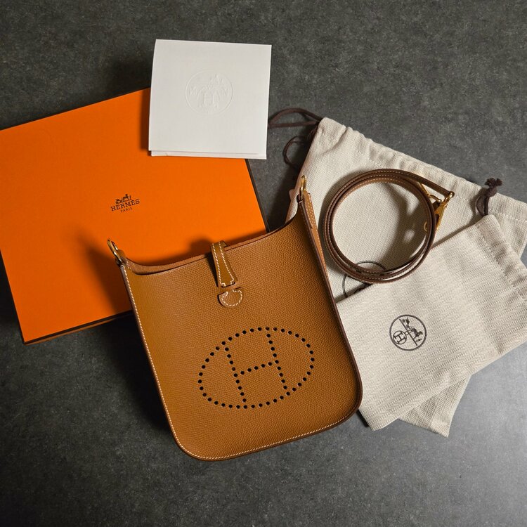 エルメス エブリン （ブランドバッグ）の商品画像 - 査定依頼日：2026年2月23日 - 最高査定価格：380,000円