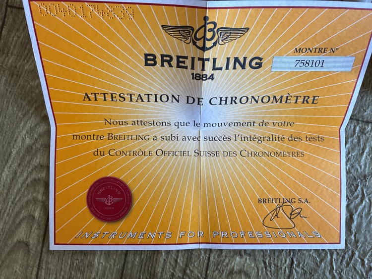 ブライトリング スーパーオーシャン （高級時計）の商品画像 - 査定依頼日：2025年9月15日 - 最高査定価格：270,000円