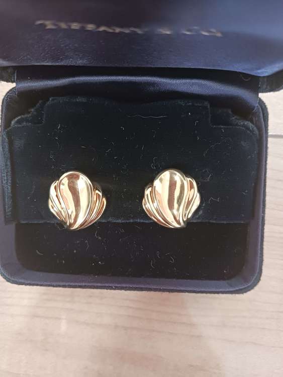 ティファニー　ゴールドイヤリング（金・貴金属）の商品画像 - 査定依頼日：2023年6月3日 - 最高査定価格：100,000円