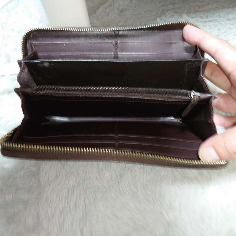 長財布（ブランド財布・小物）の商品画像 - 査定依頼日：2025年1月15日 - 最高査定価格：3,000円