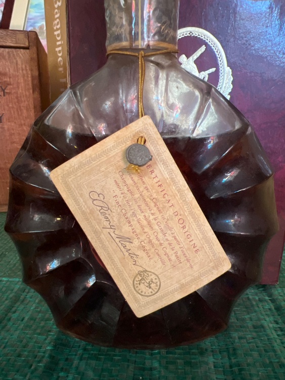 レミーマルタンXO special（お酒）の商品画像 - 査定依頼日：2025年8月21日 - 最高査定価格：8,000円