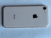 iPhone8（スマホ）の商品画像 - 査定依頼日：2026年6月3日 - 最高査定価格：5,500円