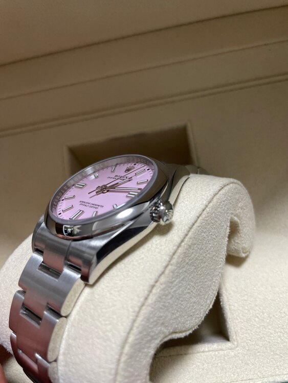 オイスターパーペチュアル（高級時計）の商品画像 - 査定依頼日：2025年4月1日 - 最高査定価格：1,600,000円