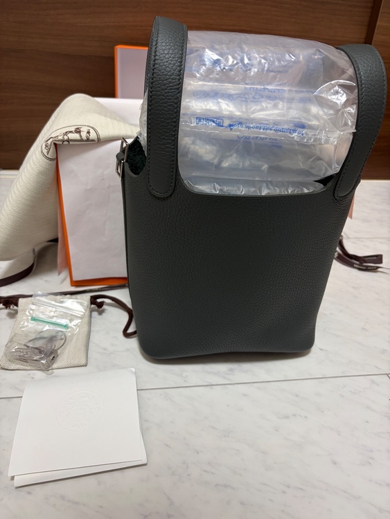 エルメス ピコタン （ブランドバッグ）の商品画像 - 査定依頼日：2025年12月25日 - 最高査定価格：584,000円