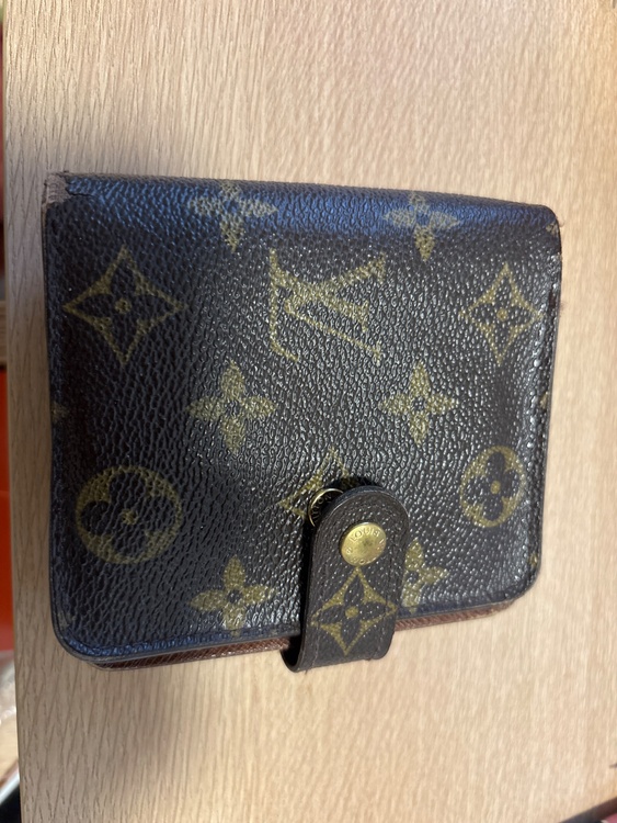 ルイヴィトン モノグラム （ブランドバッグ）の商品画像 - 査定依頼日：2025年12月17日 - 最高査定価格：20,000円