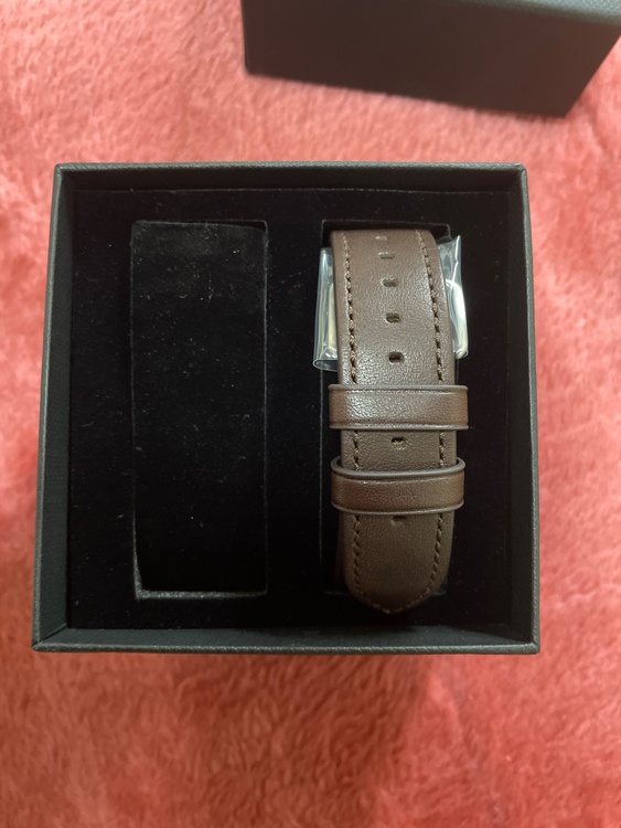 コール ウォッチ ギフト セット・44MM（高級時計）の商品画像 - 査定依頼日：2026年4月23日 - 最高査定価格：100,000円