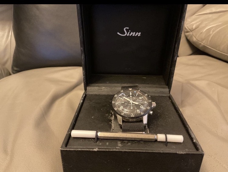 その他 その他 rinn103B AUTO（高級時計）の商品画像 - 査定依頼日：2026年3月6日 - 最高査定価格：120,000円