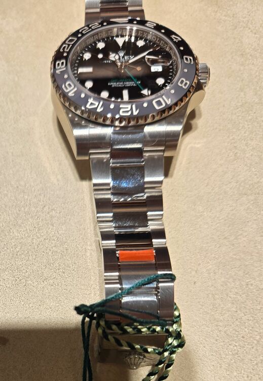 ロレックス GMTマスター 126710GRNR（高級時計）の商品画像 - 査定依頼日：2025年7月19日 - 最高査定価格：2,720,000円