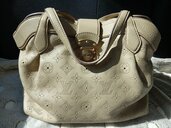 マヒナ（ブランドバッグ）の商品画像 - 査定依頼日：2026年2月23日 - 最高査定価格：70,000円