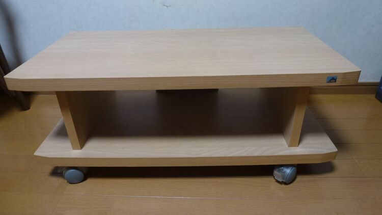 キャスター付きテレビボード（家具・寝具）の商品画像 - 査定依頼日：2025年9月19日 - 最高査定価格：3,000円