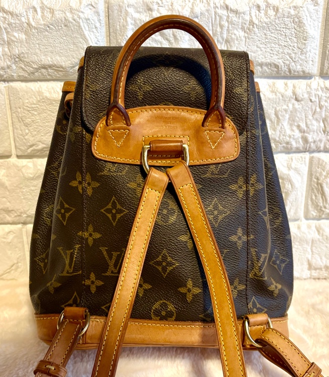 ルイヴィトン モンスリ ミニ モノグラム リュック SP0947（ブランドバッグ）の商品画像 - 査定依頼日：2026年4月8日 - 最高査定価格：100,000円