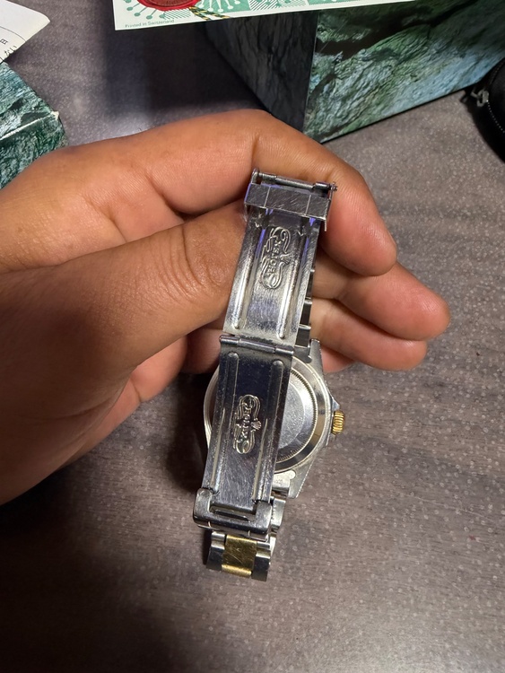 ロレックス サブマリーナー 1661（高級時計）の商品画像 - 査定依頼日：2026年3月23日 - 最高査定価格：1,620,000円