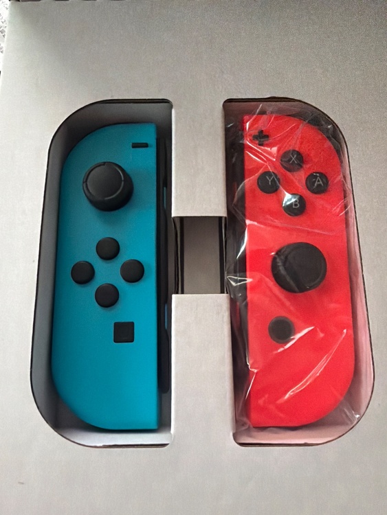 Nintendo Switch（ゲーム機本体・ゲームソフト）の商品画像 - 査定依頼日：2026年5月19日 - 最高査定価格：12,000円
