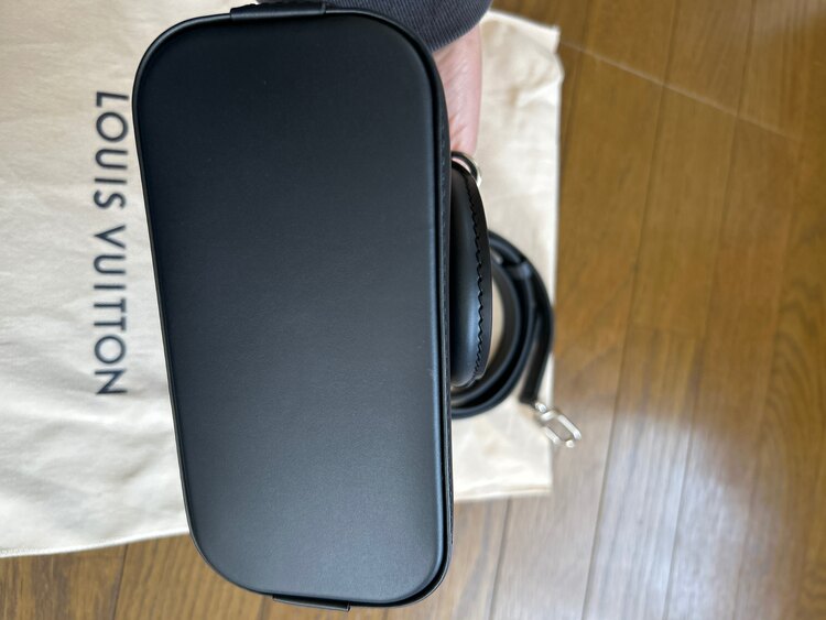 ルイヴィトン エピ （ブランドバッグ）の商品画像 - 査定依頼日：2025年4月26日 - 最高査定価格：200,000円