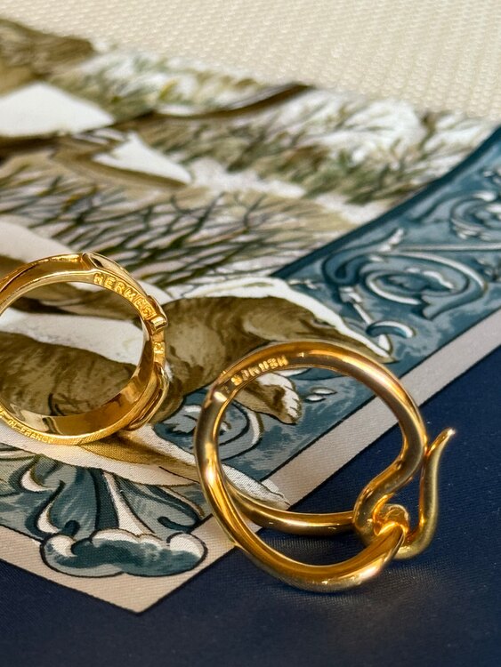 スカーフ留　2個（古着・ファッション）の商品画像 - 査定依頼日：2025年2月20日 - 最高査定価格：16,000円