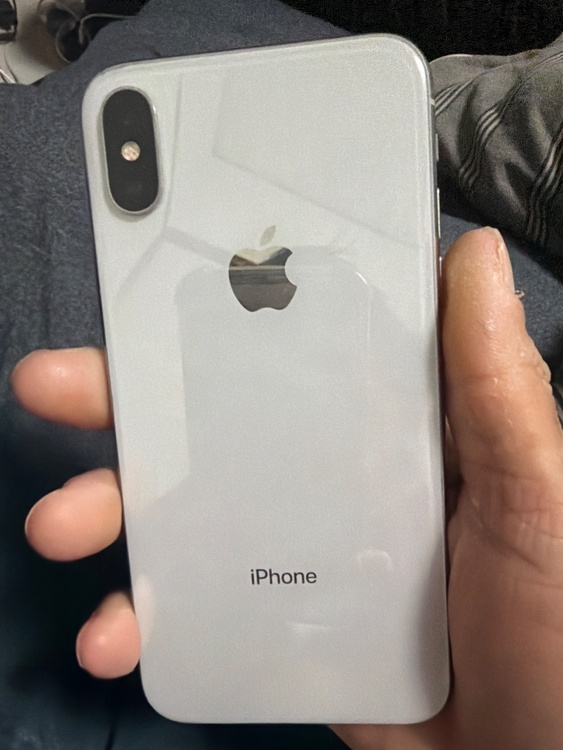 iPhoneX 64GB（スマホ）の商品画像 - 査定依頼日：2026年7月28日 - 最高査定価格：6,500円