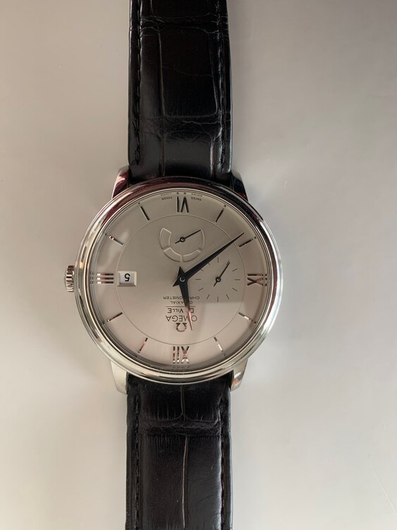 オメガ デ･ビル 424.13.40.21.02.00（高級時計）の商品画像 - 査定依頼日：2025年1月19日 - 最高査定価格：300,000円