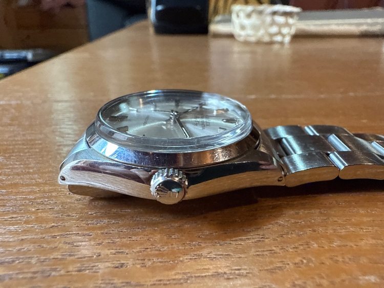 ロレックス エアキング （高級時計）の商品画像 - 査定依頼日：2025年6月15日 - 最高査定価格：500,000円