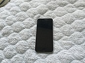 iphoneSE（スマホ）の商品画像 - 査定依頼日：2020年3月16日 - 最高査定価格：4,000円