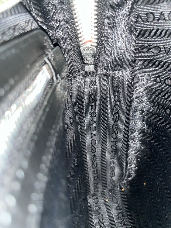 プラダ  （ブランドバッグ）の商品画像 - 査定依頼日：2025年8月28日 - 最高査定価格：130,000円