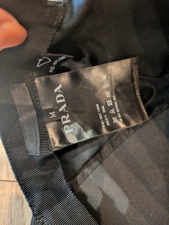 プラダ  （ブランドバッグ）の商品画像 - 査定依頼日：2026年4月7日 - 最高査定価格：40,000円