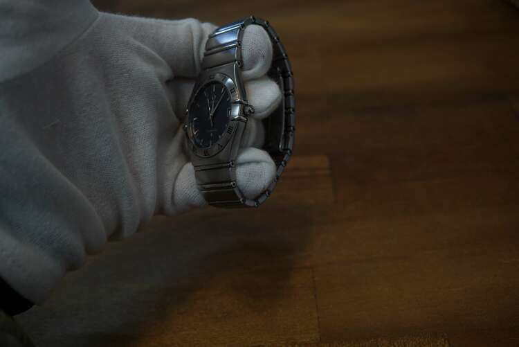 オメガ コンステーション 1512-40（高級時計）の商品画像 - 査定依頼日：2025年1月29日 - 最高査定価格：180,000円