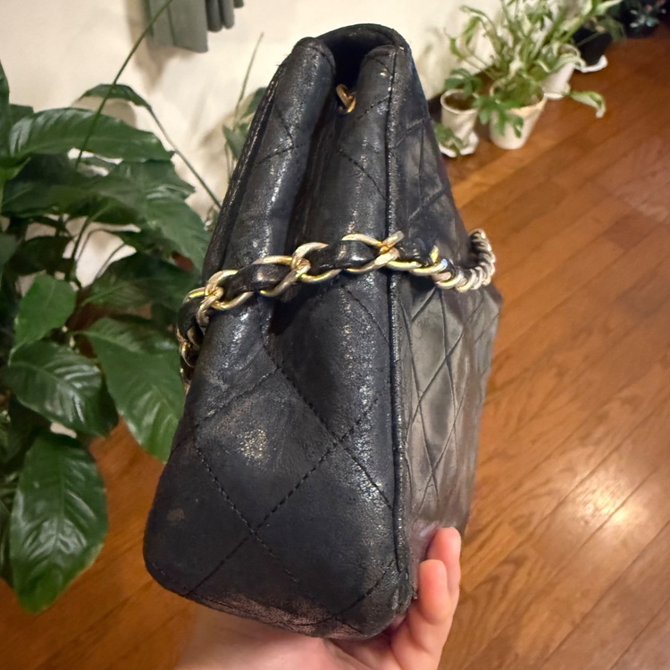 CHANEL マトラッセ 黒（ブランドバッグ）の商品画像 - 査定依頼日：2026年9月7日 - 最高査定価格：150,000円