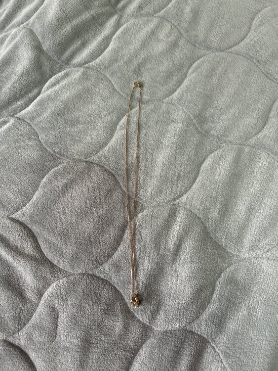 ダイヤ0.4カラットピンクゴールドネックレス（金・貴金属）の商品画像 - 査定依頼日：2025年4月26日 - 最高査定価格：80,000円