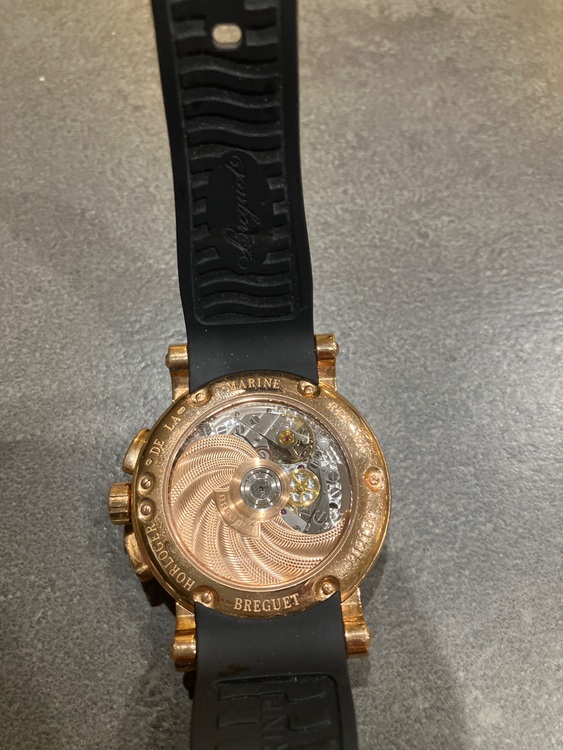 ブレゲ マリーン （高級時計）の商品画像 - 査定依頼日：2025年6月6日 - 最高査定価格：2,350,000円
