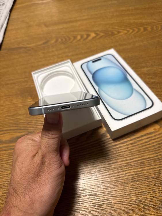 iPhone15（スマホ）の商品画像 - 査定依頼日：2026年8月6日 - 最高査定価格：63,000円