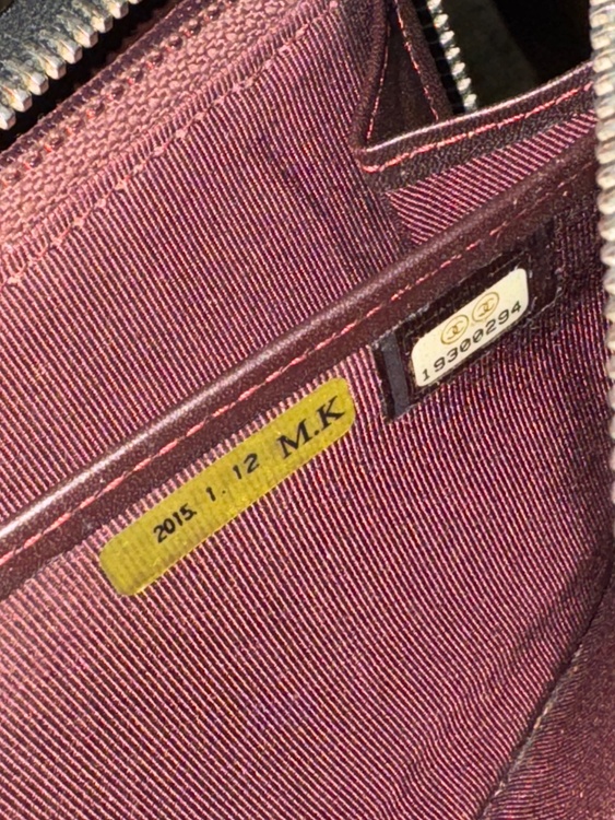 19300294（ブランド財布・小物）の商品画像 - 査定依頼日：2026年1月23日 - 最高査定価格：40,000円