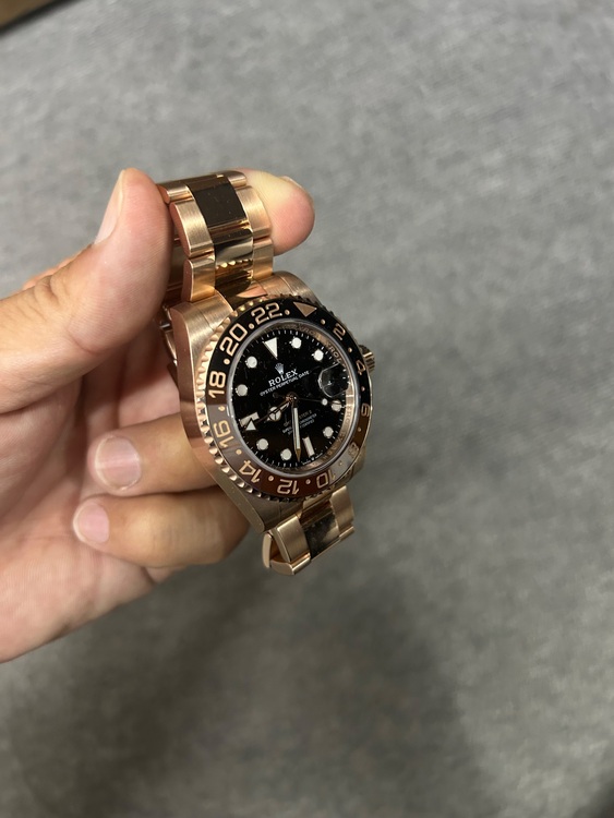 126715CHNR（高級時計）の商品画像 - 査定依頼日：2025年7月25日 - 最高査定価格：5,200,000円