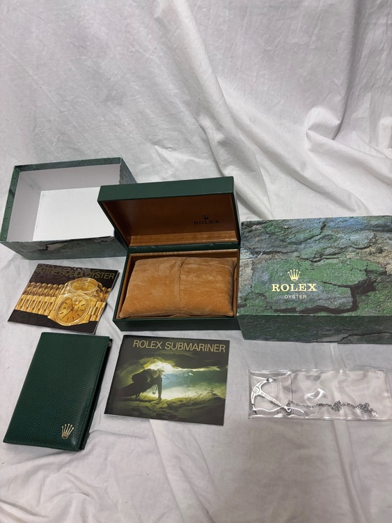 ロレックス シードゥエラー 16600（高級時計）の商品画像 - 査定依頼日：2025年9月24日 - 最高査定価格：1,350,000円