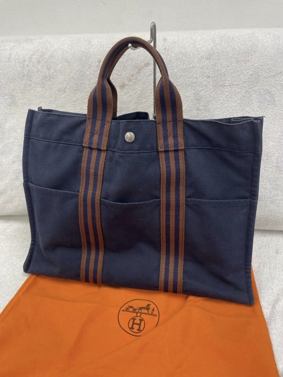 # HERMES エルメス フールトゥMM キャンバス トートバッグ ハンドバッ（ブランドバッグ）の商品画像 - 査定依頼日：2026年5月25日 - 最高査定価格：10,000円