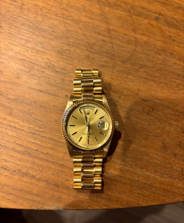 ロレックス デイデイト （高級時計）の商品画像 - 査定依頼日：2026年1月20日 - 最高査定価格：2,880,000円