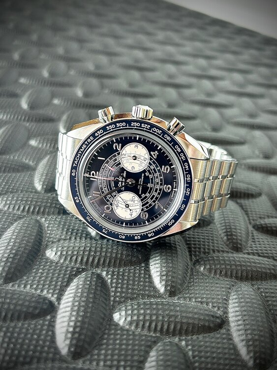 オメガ スピードマスター （高級時計）の商品画像 - 査定依頼日：2025年3月30日 - 最高査定価格：810,000円