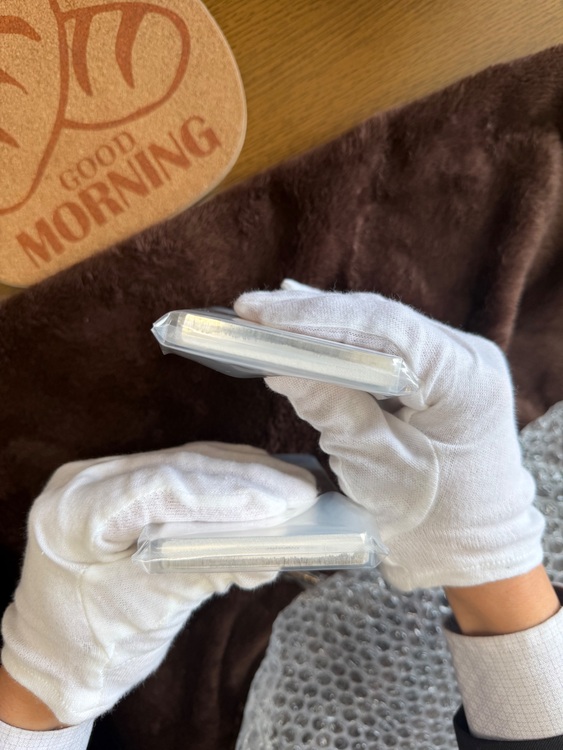 銀地銀　1キロ　インゴット　2個（金・貴金属）の商品画像 - 査定依頼日：2025年11月23日 - 最高査定価格：500,000円