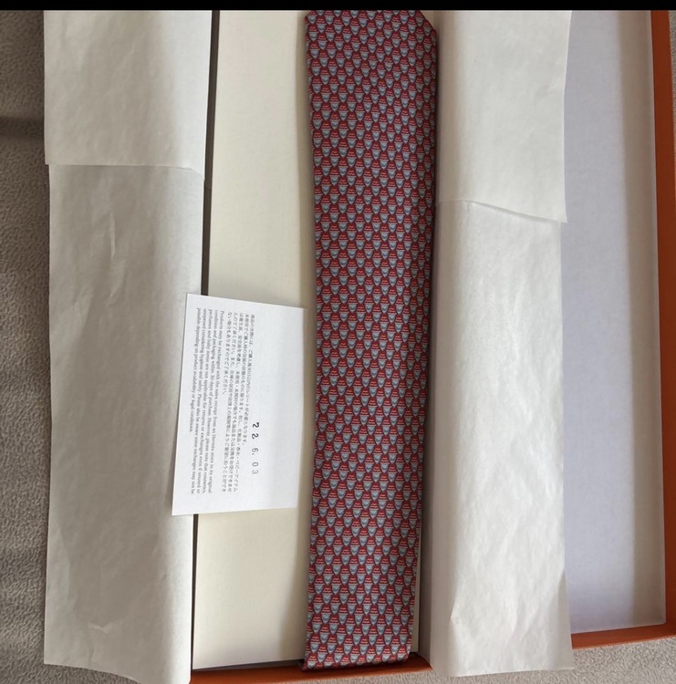 エルメス　ネクタイ（古着・ファッション）の商品画像 - 査定依頼日：2026年8月21日 - 最高査定価格：100,000円