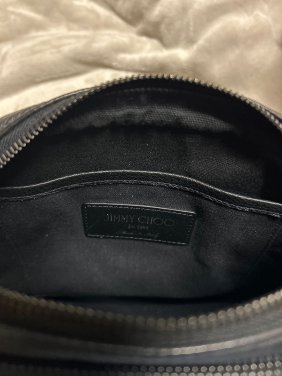 ジミーチュウ  （ブランドバッグ）の商品画像 - 査定依頼日：2026年2月18日 - 最高査定価格：7,000円